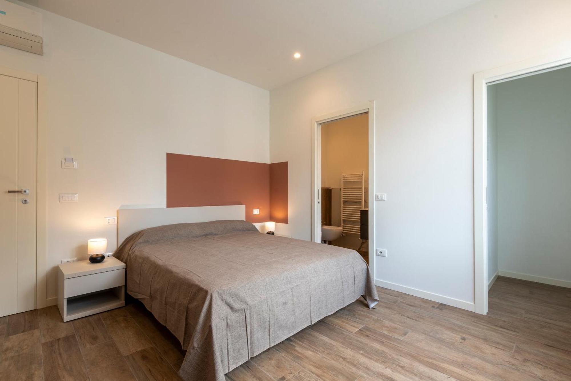 Iarsera Rooms And Apartment Lucca Exteriér fotografie