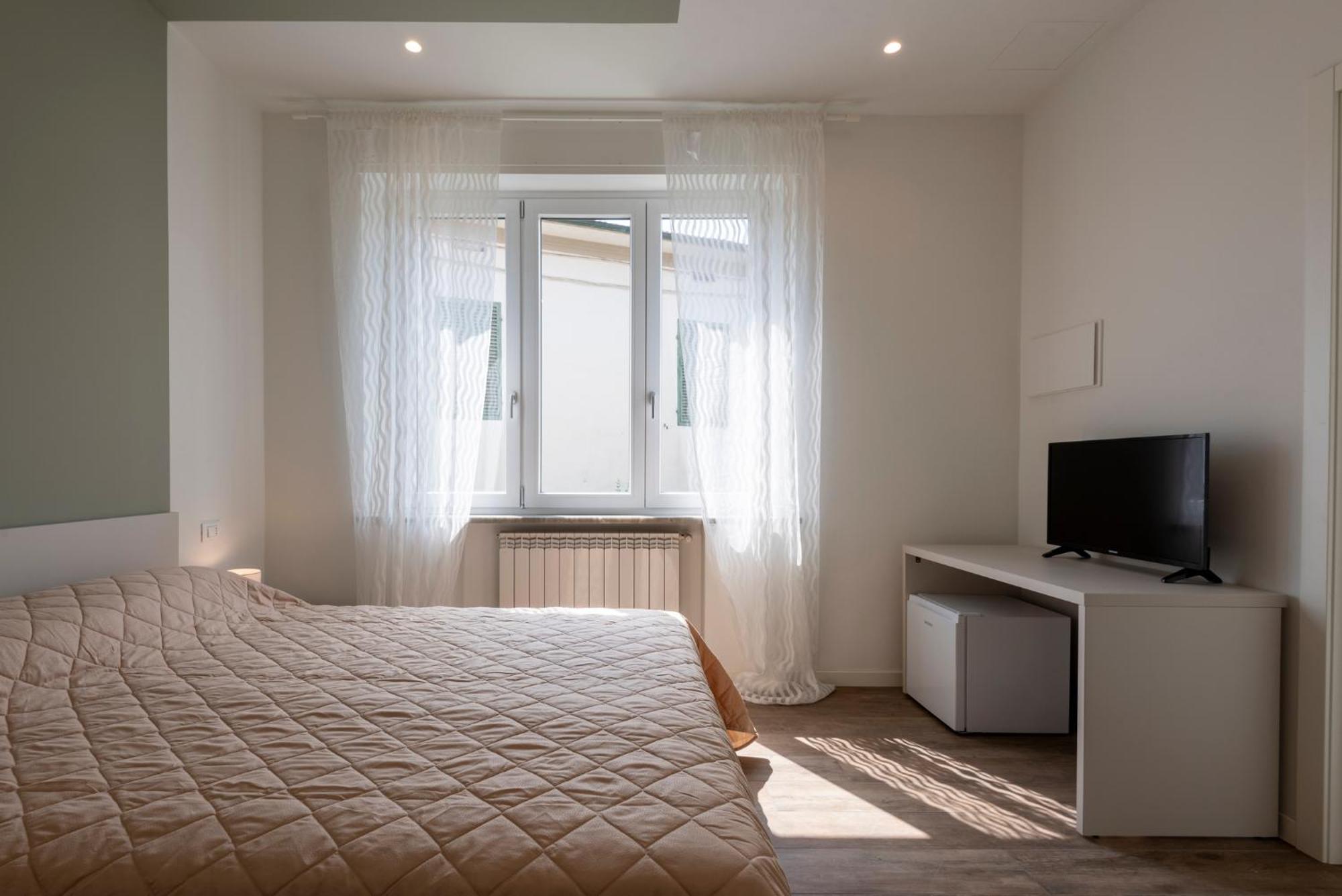 Iarsera Rooms And Apartment Lucca Exteriér fotografie