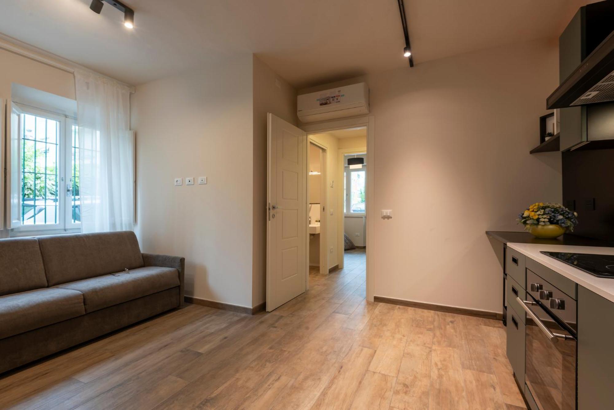 Iarsera Rooms And Apartment Lucca Exteriér fotografie